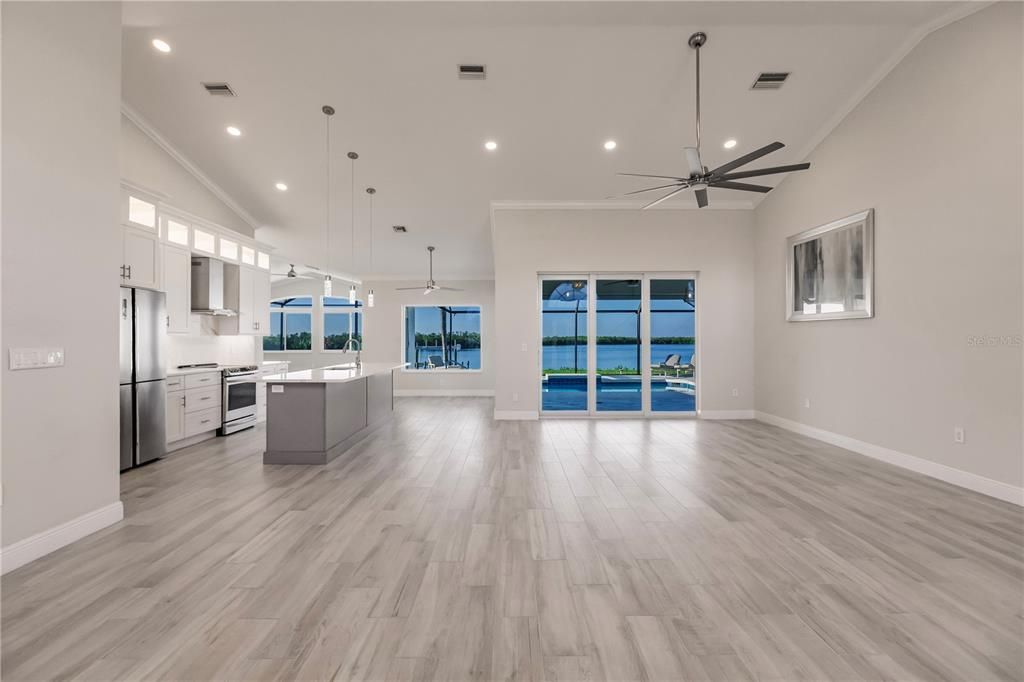 待售: $839,900 (3 贝兹, 2 浴室, 2099 平方英尺)