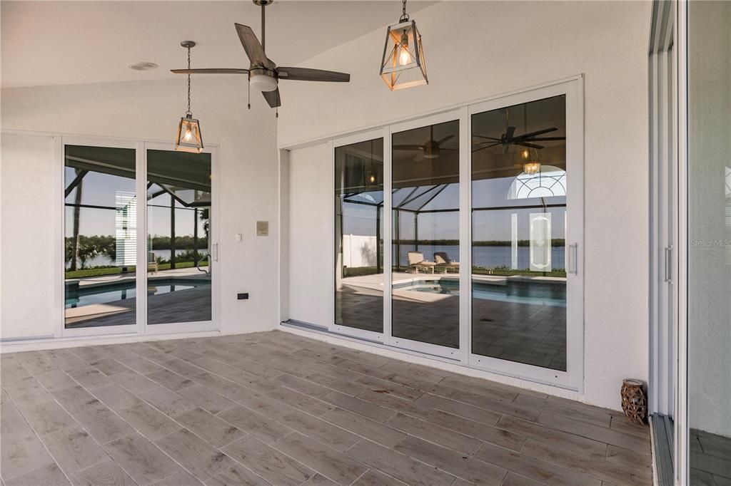 待售: $839,900 (3 贝兹, 2 浴室, 2099 平方英尺)