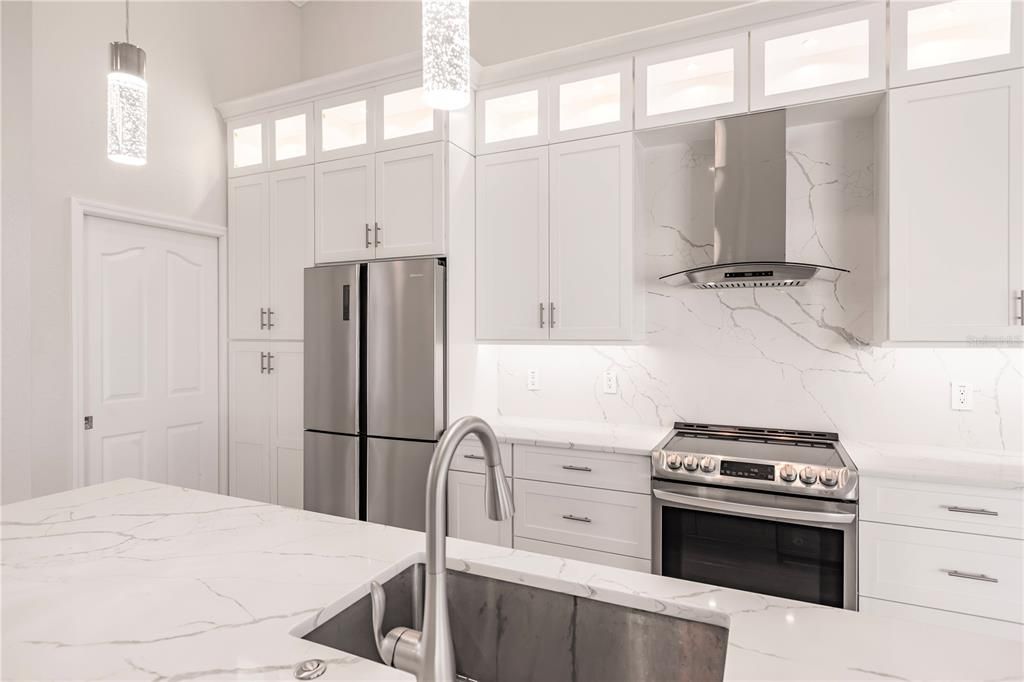 待售: $839,900 (3 贝兹, 2 浴室, 2099 平方英尺)