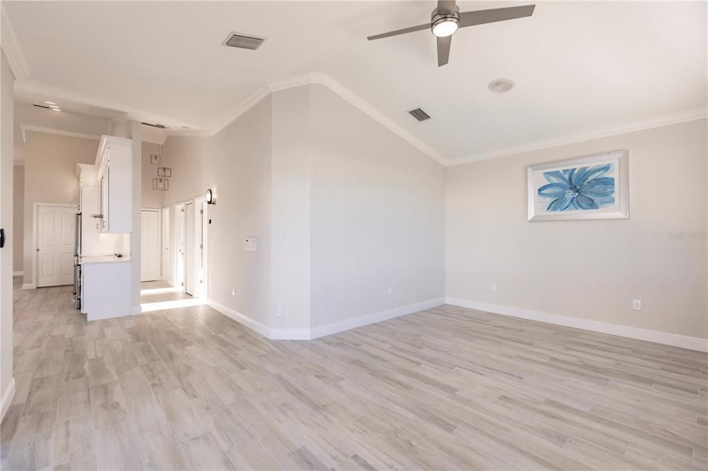 待售: $839,900 (3 贝兹, 2 浴室, 2099 平方英尺)