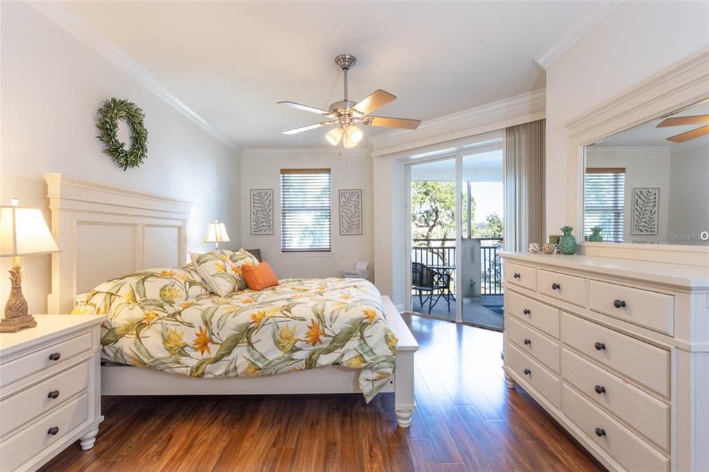 На продажу: $409,000 (3 спален, 2 ванн, 1575 Квадратных фут)