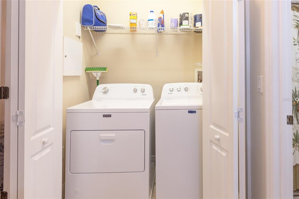 На продажу: $409,000 (3 спален, 2 ванн, 1575 Квадратных фут)