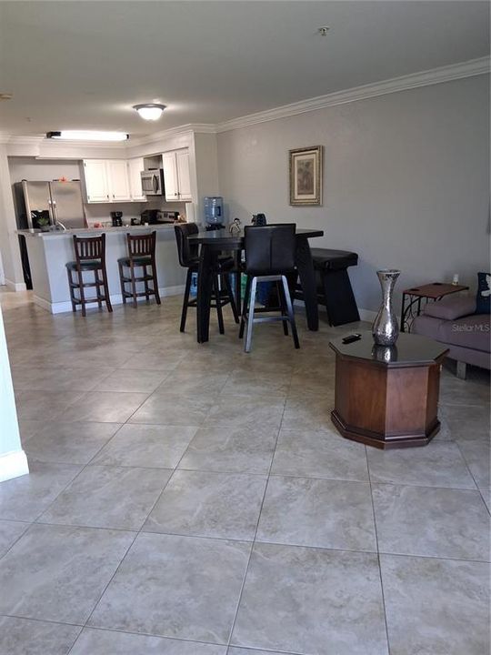 For Rent: $1,800 (2 beds, 2 baths, 1020 Square Feet)