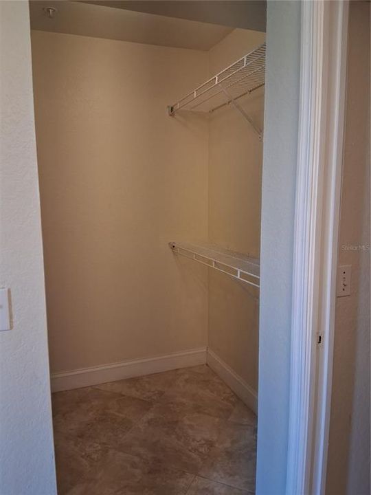 For Rent: $1,800 (2 beds, 2 baths, 1020 Square Feet)