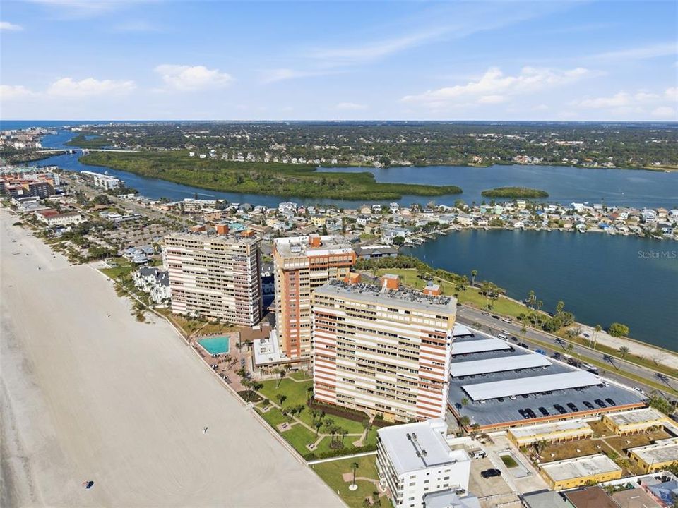 待售: $999,990 (3 贝兹, 3 浴室, 1789 平方英尺)