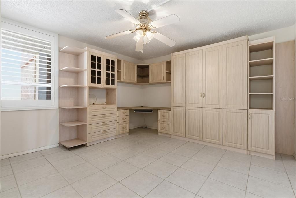 待售: $999,990 (3 贝兹, 3 浴室, 1789 平方英尺)