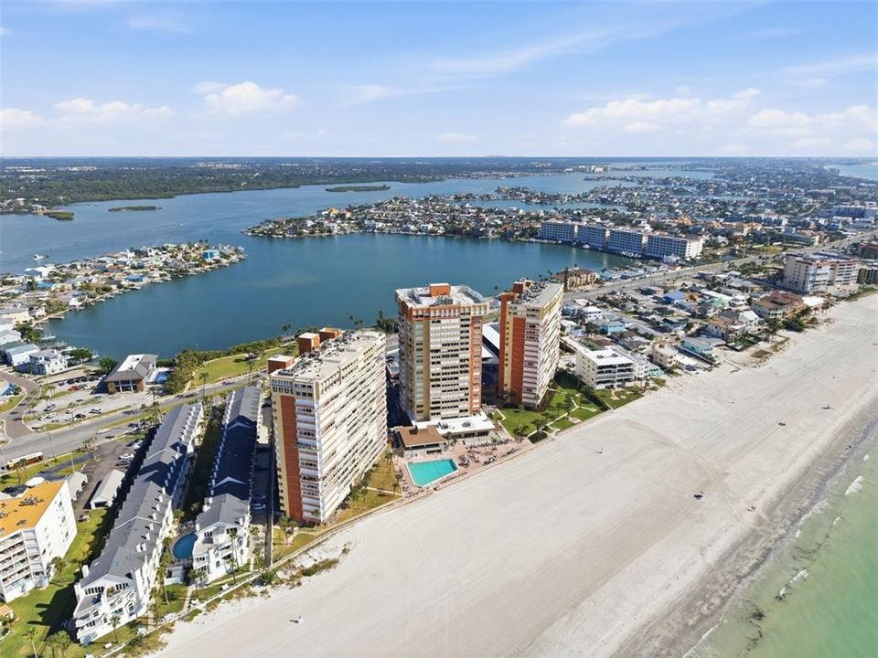 待售: $999,990 (3 贝兹, 3 浴室, 1789 平方英尺)