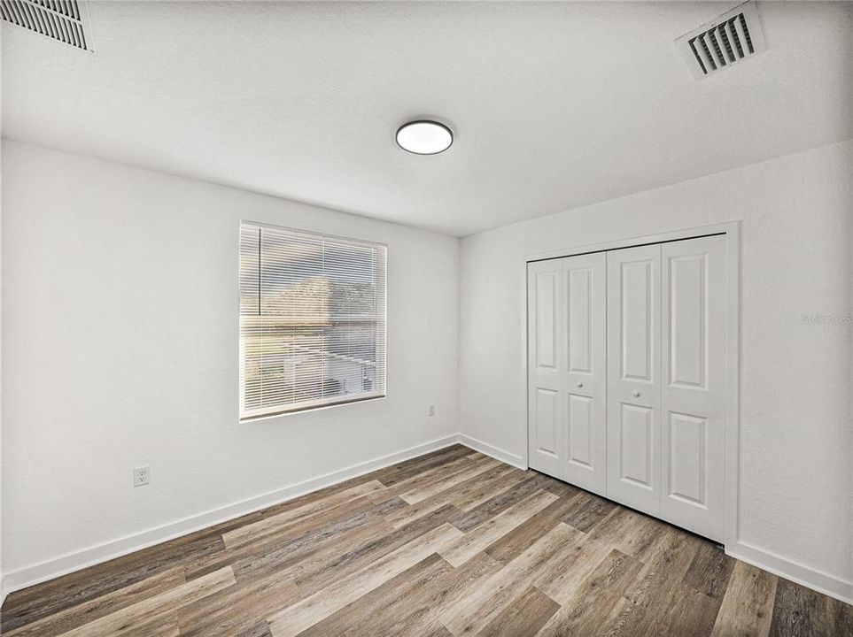 待售: $299,900 (3 贝兹, 2 浴室, 1280 平方英尺)