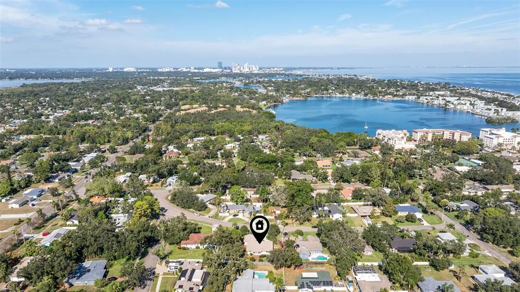 For Sale: $575,000 (4 beds, 2 baths, 1780 Square Feet)