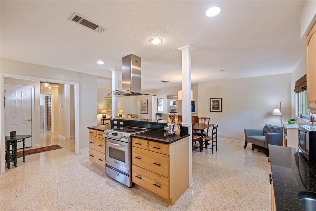 For Sale: $575,000 (4 beds, 2 baths, 1780 Square Feet)