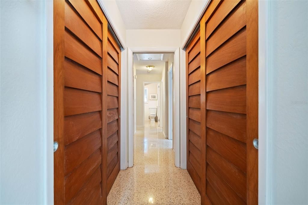 For Sale: $575,000 (4 beds, 2 baths, 1780 Square Feet)