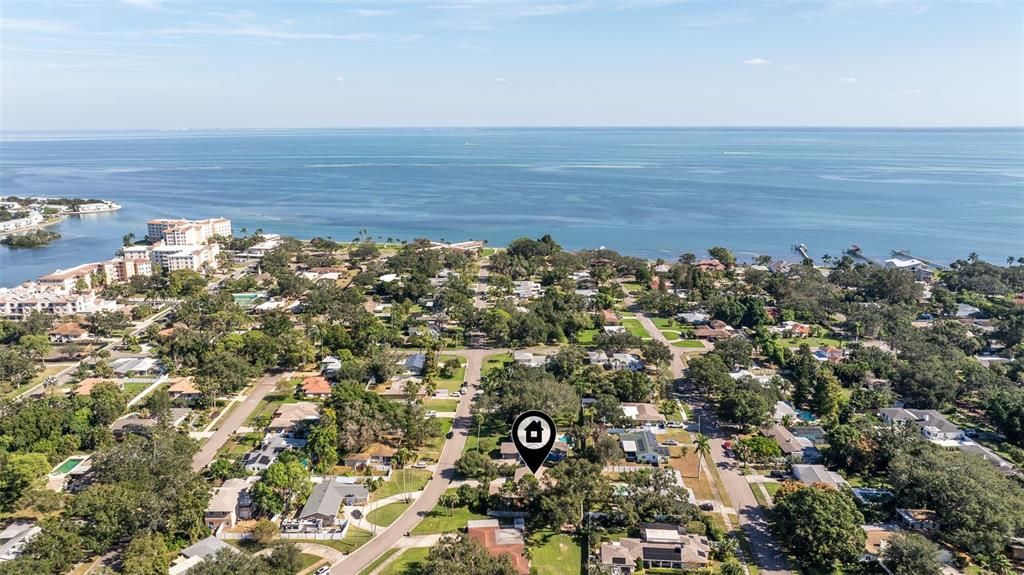 For Sale: $575,000 (4 beds, 2 baths, 1780 Square Feet)