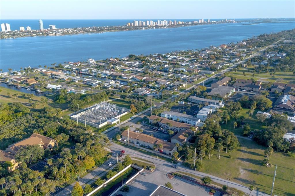 待售: $149,500 (2 贝兹, 1 浴室, 960 平方英尺)