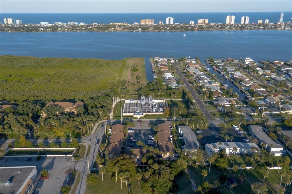 待售: $149,500 (2 贝兹, 1 浴室, 960 平方英尺)