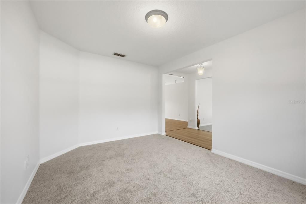 For Sale: $450,000 (4 beds, 2 baths, 2554 Square Feet)