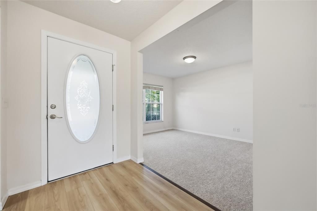 For Sale: $450,000 (4 beds, 2 baths, 2554 Square Feet)