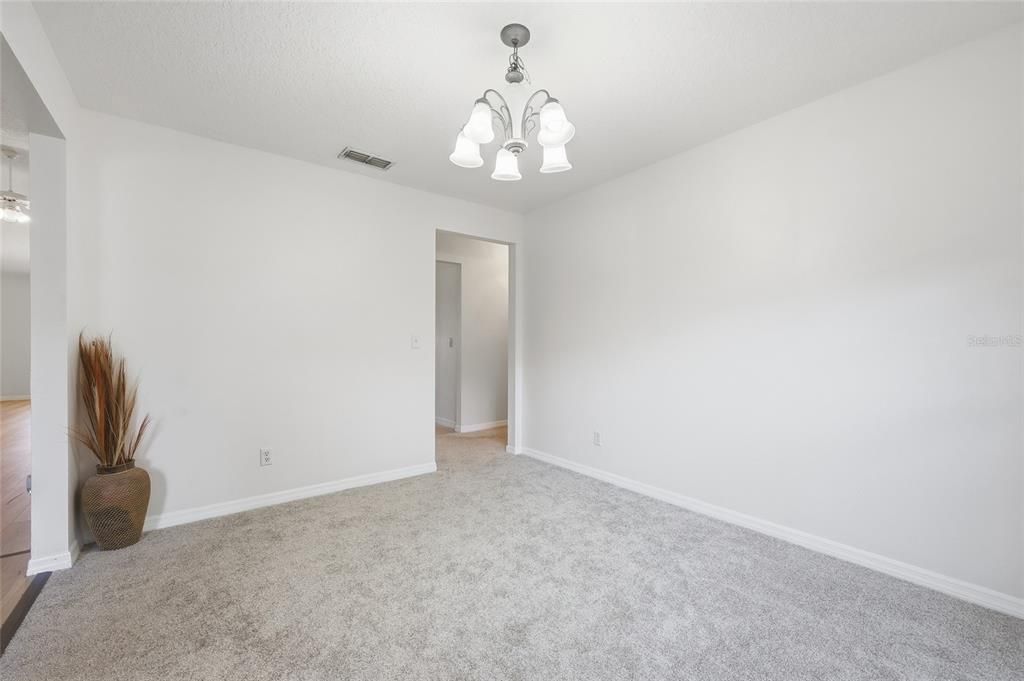 For Sale: $450,000 (4 beds, 2 baths, 2554 Square Feet)