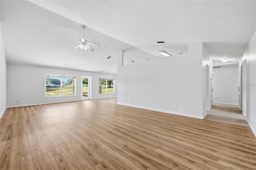 For Sale: $450,000 (4 beds, 2 baths, 2554 Square Feet)