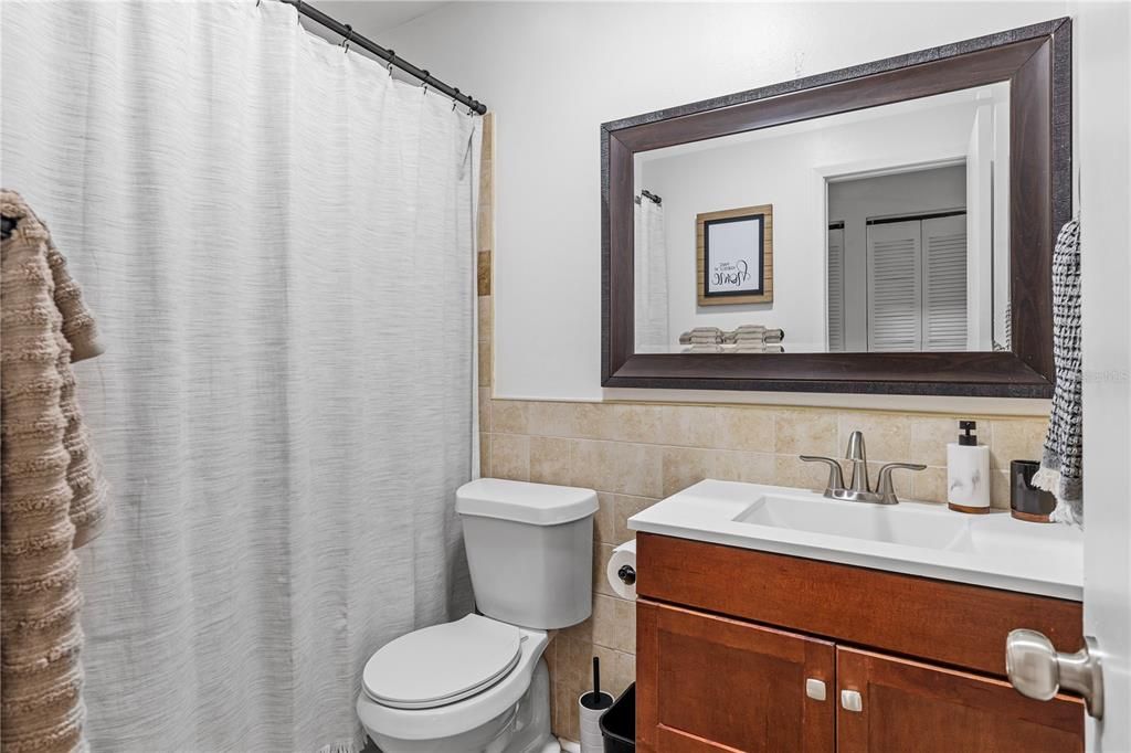 В аренду: $1,899 (2 спален, 1 ванн, 752 Квадратных фут)