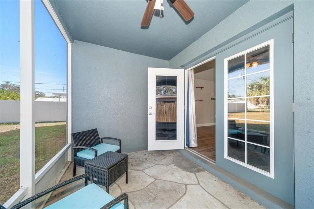 合同活跃: $309,000 (3 贝兹, 2 浴室, 1446 平方英尺)