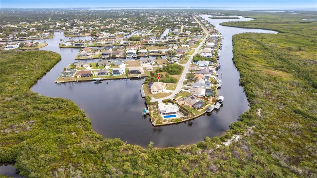 For Sale: $1,199,000 (4 beds, 2 baths, 2450 Square Feet)