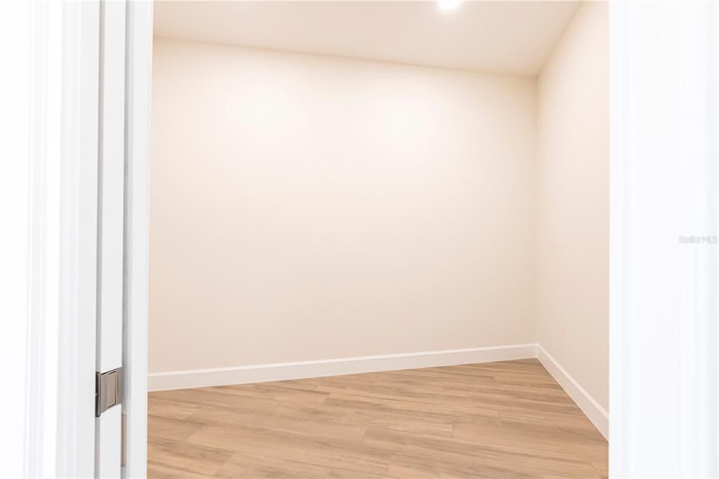 For Sale: $1,199,000 (4 beds, 2 baths, 2450 Square Feet)