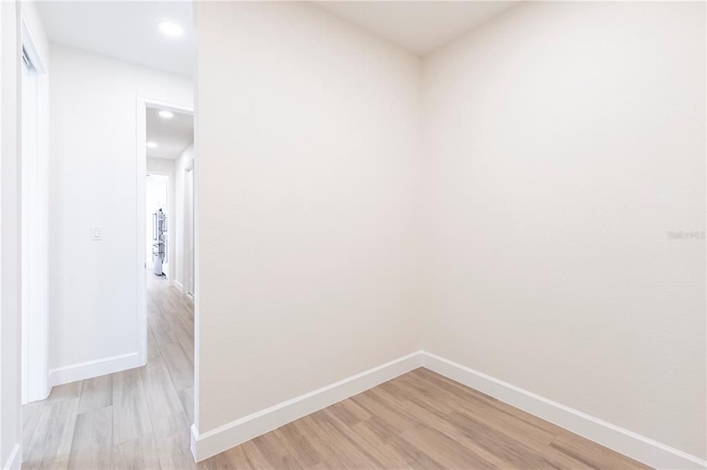 For Sale: $1,199,000 (4 beds, 2 baths, 2450 Square Feet)