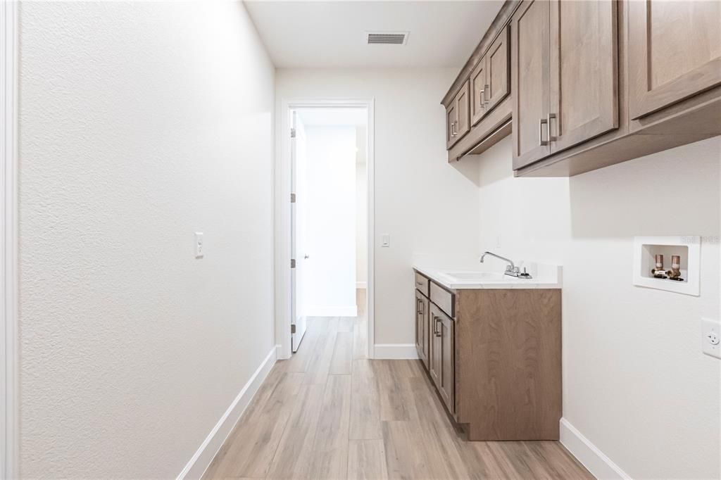 For Sale: $1,199,000 (4 beds, 2 baths, 2450 Square Feet)