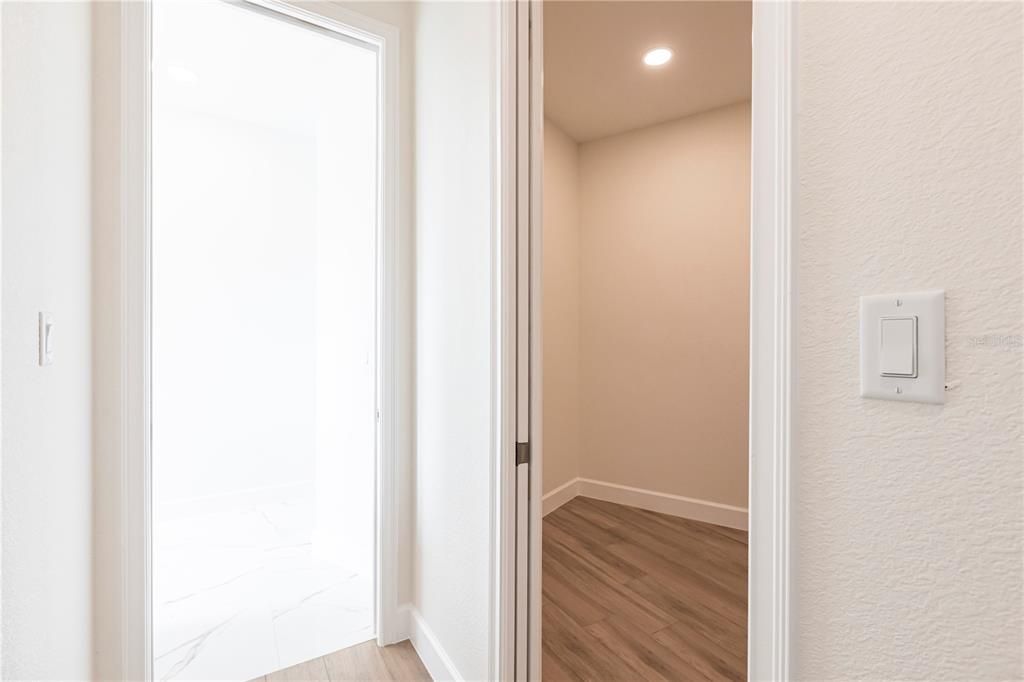 For Sale: $1,199,000 (4 beds, 2 baths, 2450 Square Feet)