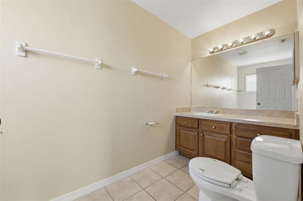 For Sale: $239,900 (3 beds, 2 baths, 1465 Square Feet)