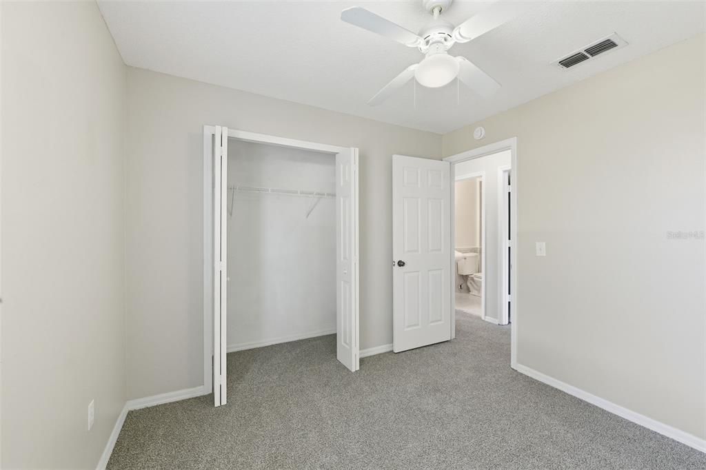 For Sale: $239,900 (3 beds, 2 baths, 1465 Square Feet)