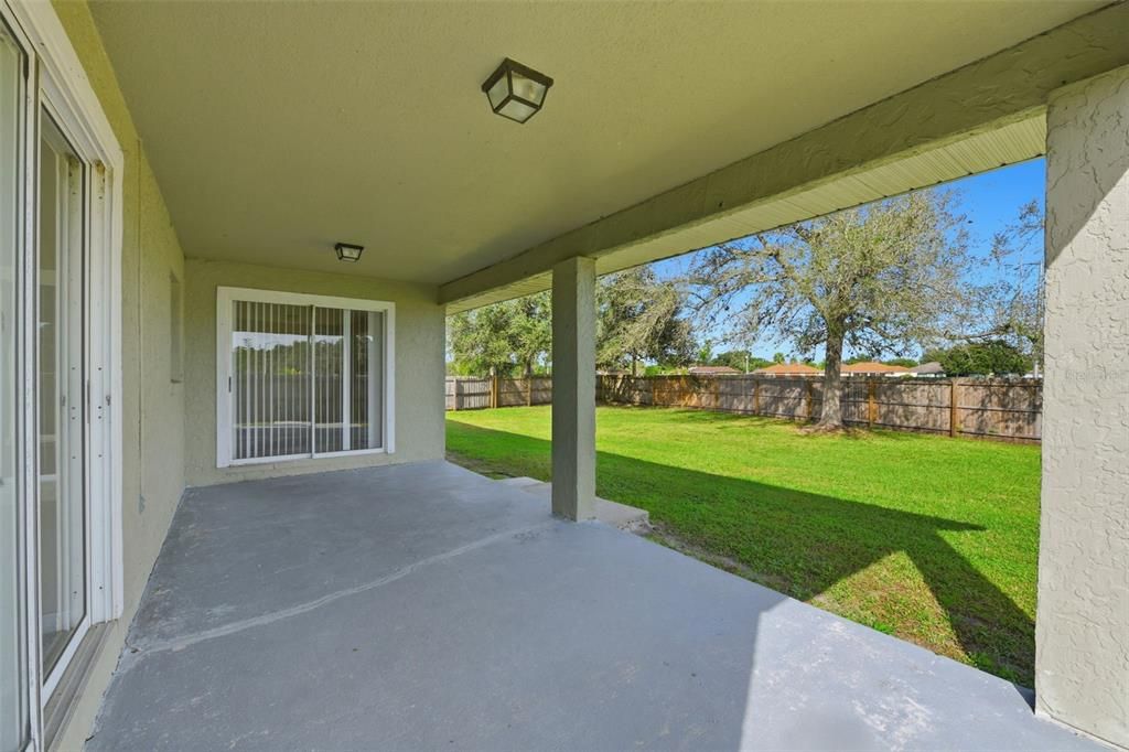 For Sale: $239,900 (3 beds, 2 baths, 1465 Square Feet)