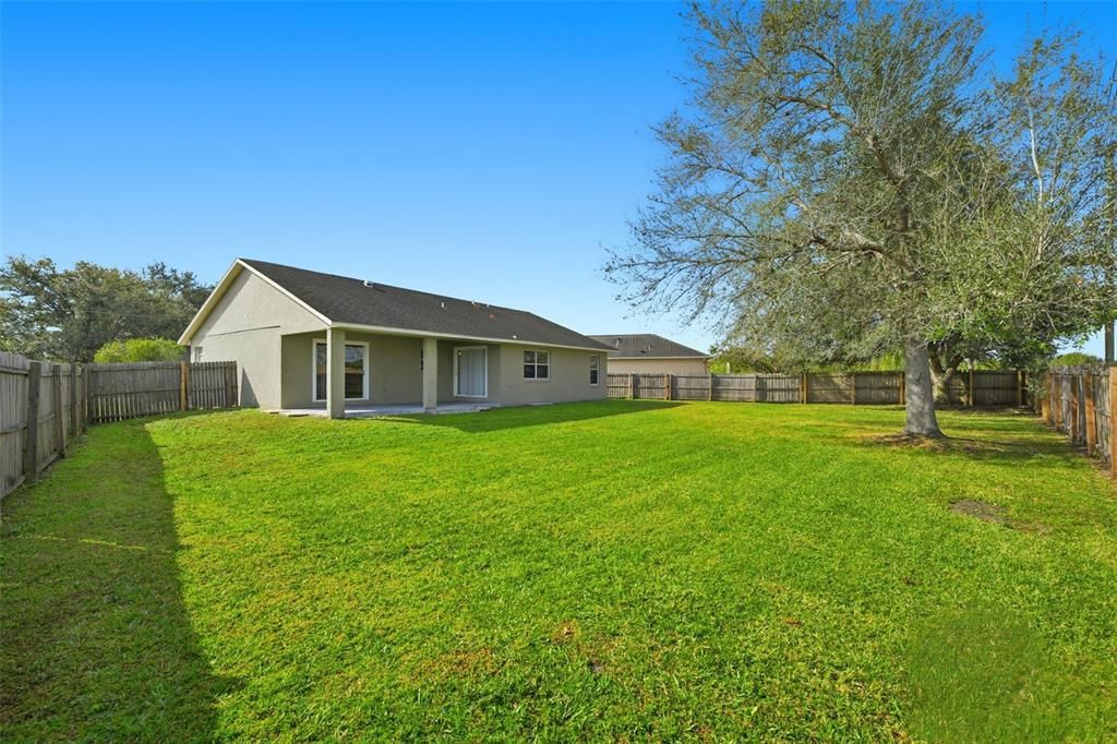 For Sale: $239,900 (3 beds, 2 baths, 1465 Square Feet)