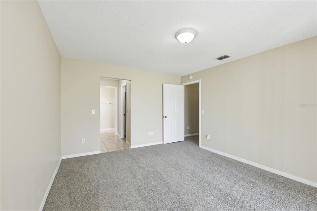 For Sale: $239,900 (3 beds, 2 baths, 1465 Square Feet)