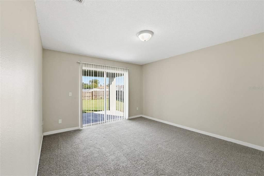 For Sale: $239,900 (3 beds, 2 baths, 1465 Square Feet)