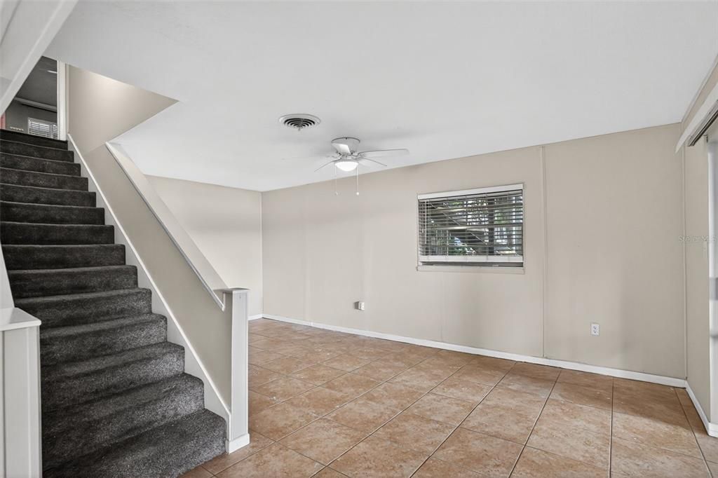 For Sale: $600,000 (3 beds, 2 baths, 1624 Square Feet)