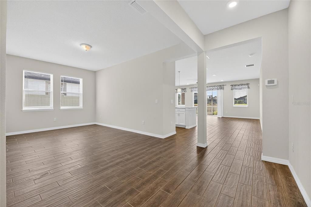 На продажу: $415,000 (3 спален, 2 ванн, 2236 Квадратных фут)