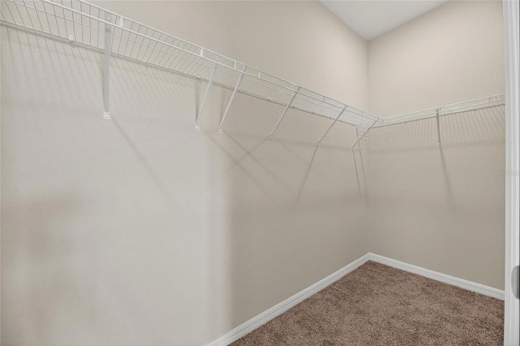 На продажу: $415,000 (3 спален, 2 ванн, 2236 Квадратных фут)