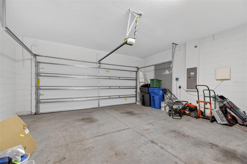 На продажу: $415,000 (3 спален, 2 ванн, 2236 Квадратных фут)