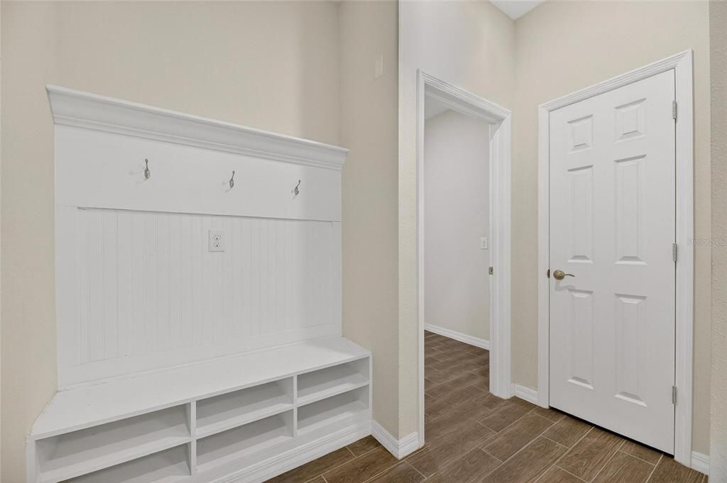 На продажу: $415,000 (3 спален, 2 ванн, 2236 Квадратных фут)