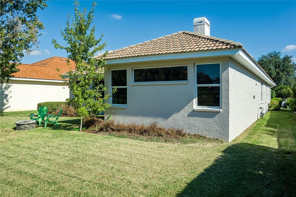 En Venta: $568,000 (4 camas, 3 baños, 2554 Pies cuadrados)