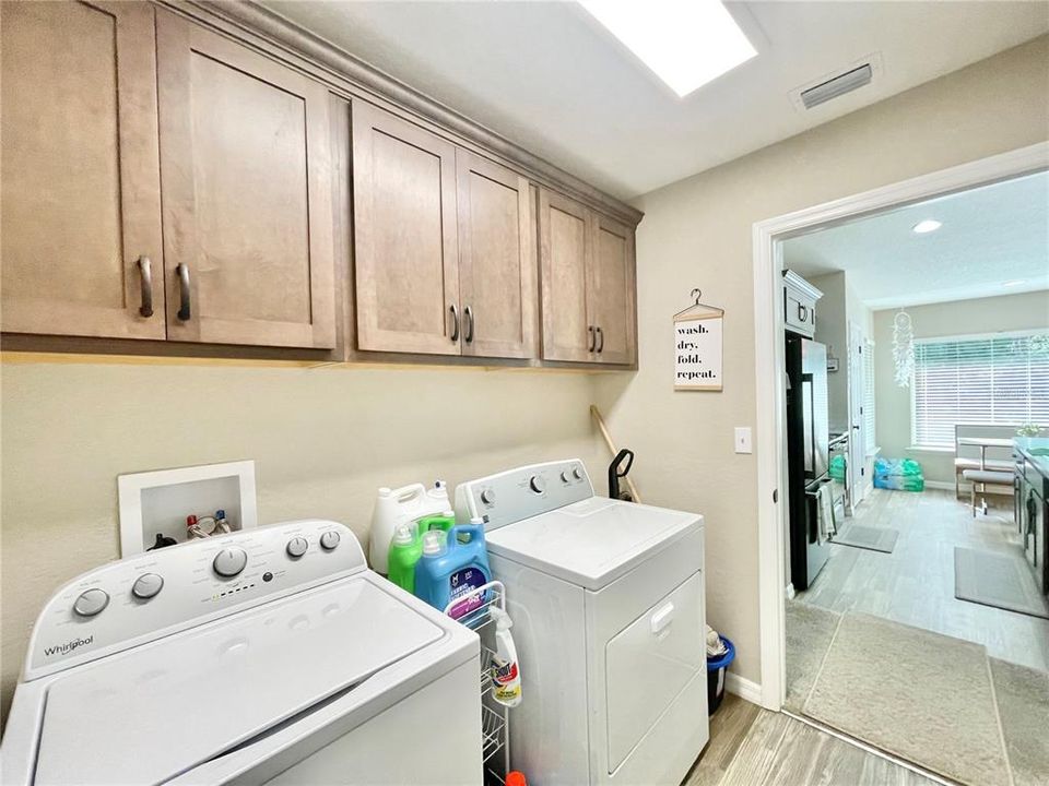 For Sale: $259,900 (3 beds, 2 baths, 1354 Square Feet)