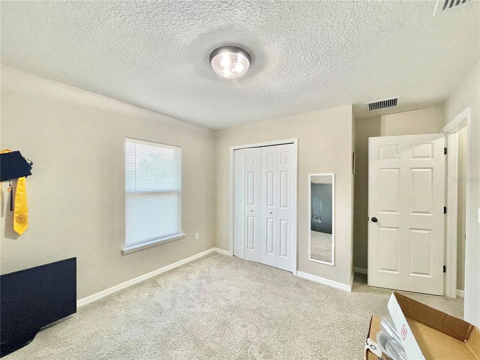 For Sale: $259,900 (3 beds, 2 baths, 1354 Square Feet)