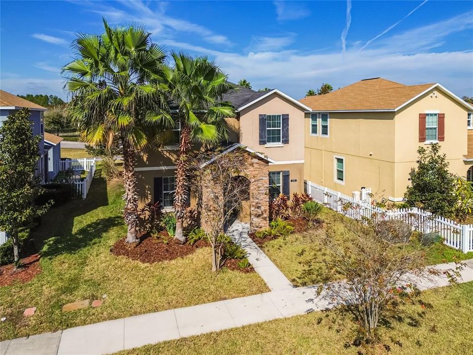 For Sale: $424,900 (5 beds, 3 baths, 2455 Square Feet)