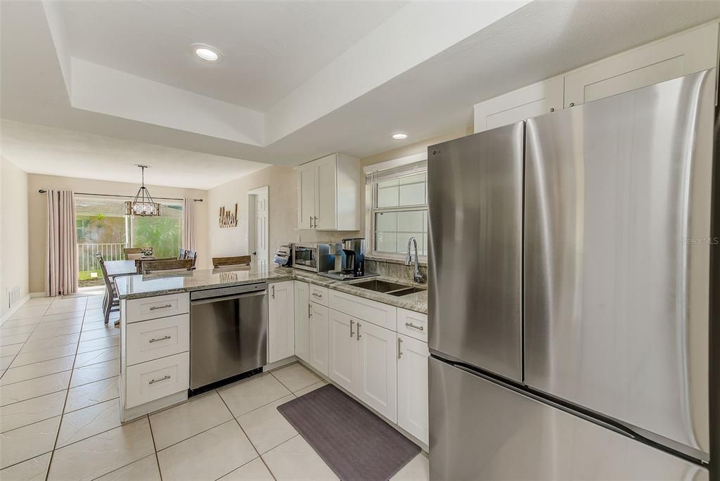 For Rent: $3,400 (3 beds, 2 baths, 1600 Square Feet)