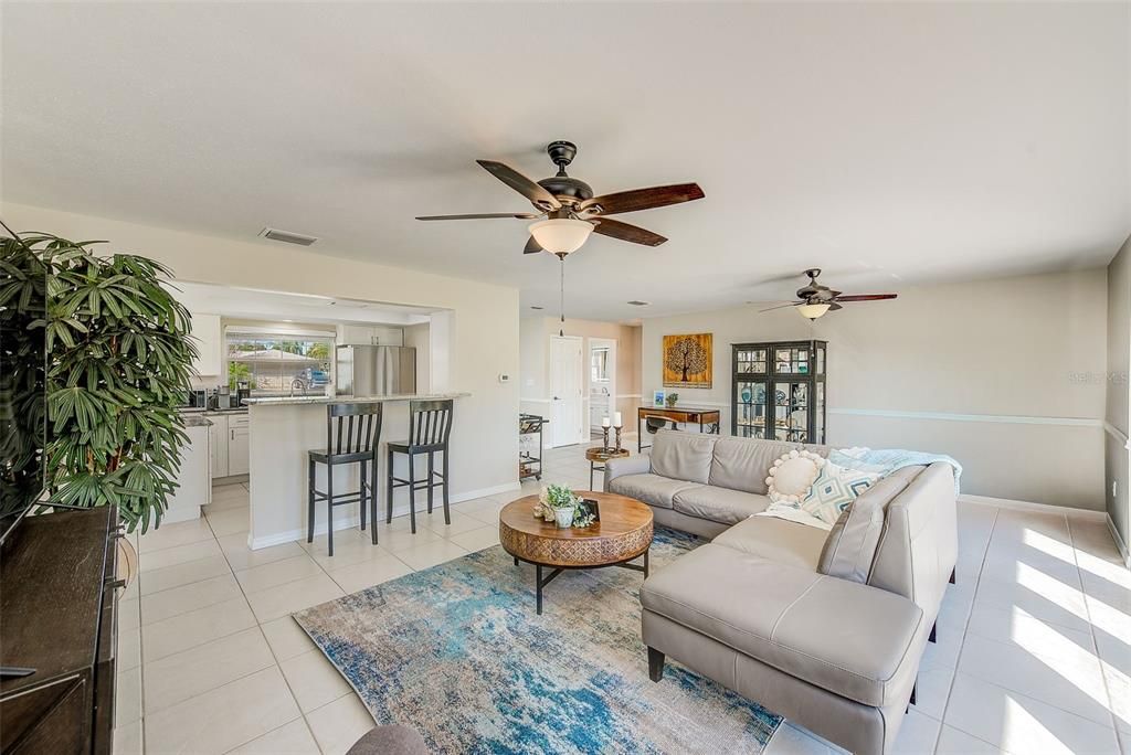 For Rent: $3,400 (3 beds, 2 baths, 1600 Square Feet)