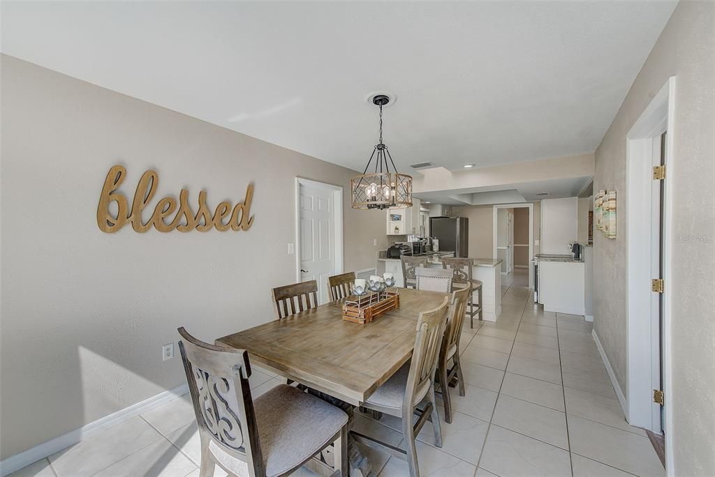 For Rent: $3,400 (3 beds, 2 baths, 1600 Square Feet)