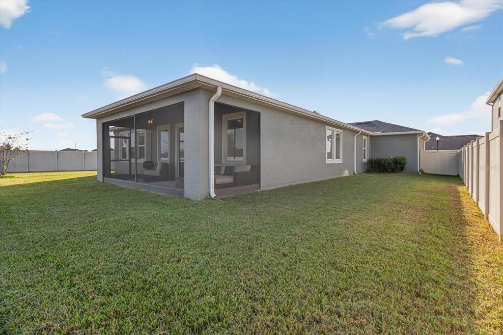For Sale: $450,000 (3 beds, 2 baths, 2220 Square Feet)