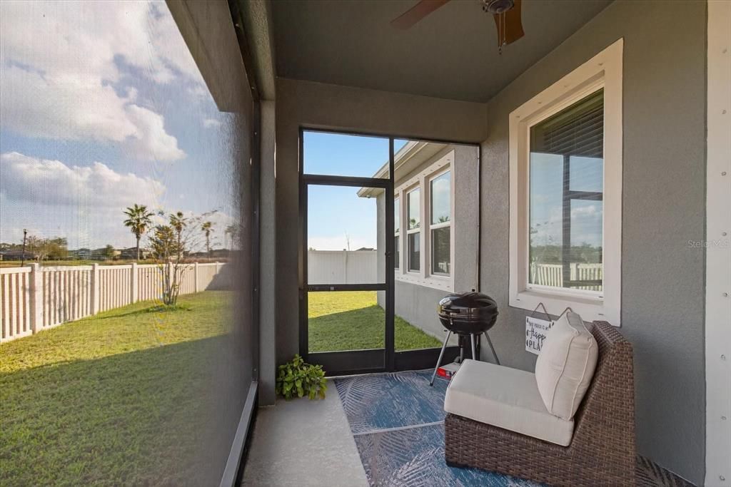 For Sale: $450,000 (3 beds, 2 baths, 2220 Square Feet)