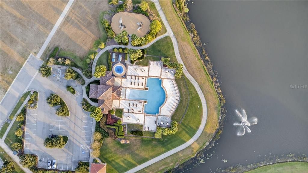 For Sale: $450,000 (3 beds, 2 baths, 2220 Square Feet)